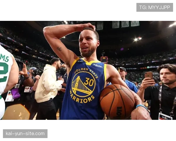 库里个人商业价值占勇士35% 球衣销量连续七年霸榜全球